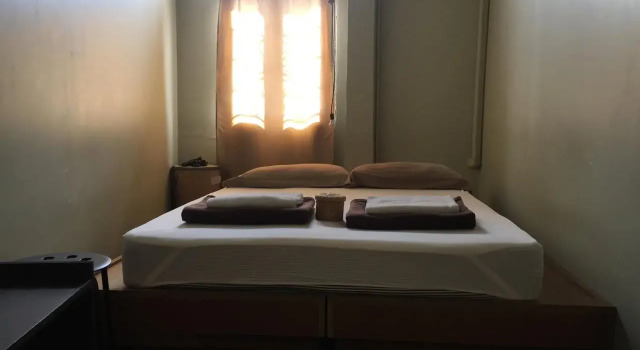 Once In Bangkok Guesthouse, Забронировать Вилла Виллы Бангкока, рядом с Национальная Галерея, Вилла