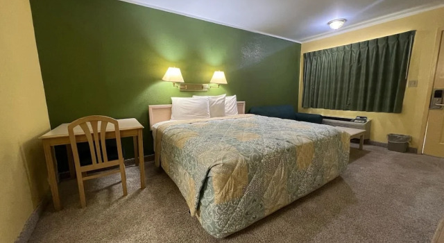 Antlers Inn, Prenota Hotel Cuero Texas