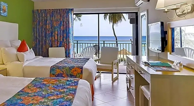 Номер Standard с видом на океан Southern Palms Beach Club