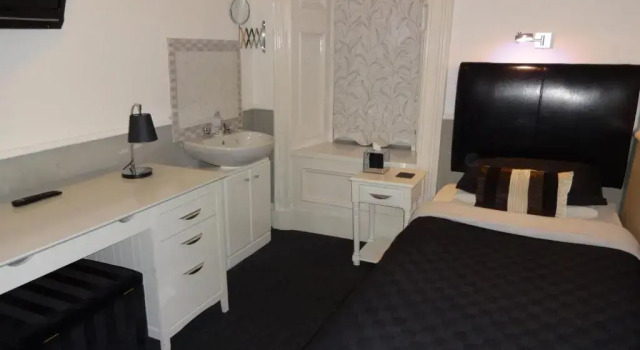 Номер Economy Lochnagar Guest House