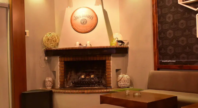 Epidavros Plaza Hotel - Music Bar