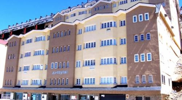Habitat Apartamentos Premier, Buchen Sie Ferienwohnung Pradollano Granada