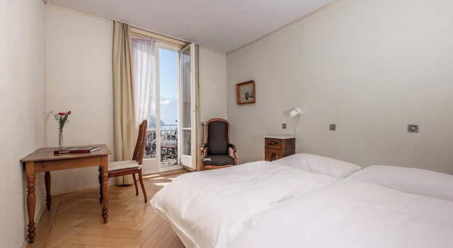 Hotel Terrasse am See, Забронировать Отель Вицнау Swiss Knife Valley, рядом с Seilbahn Hinterbergen 6p Gondola