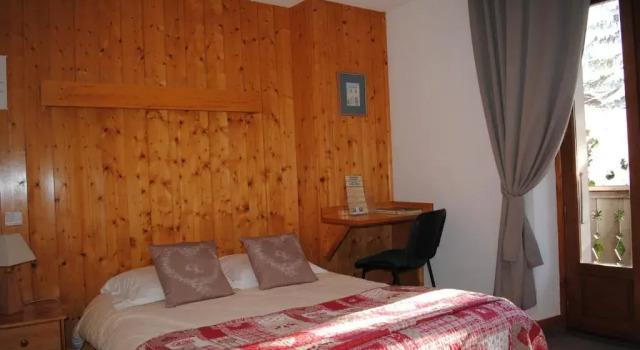 Трёхместный номер Standard Hotel Val Joly