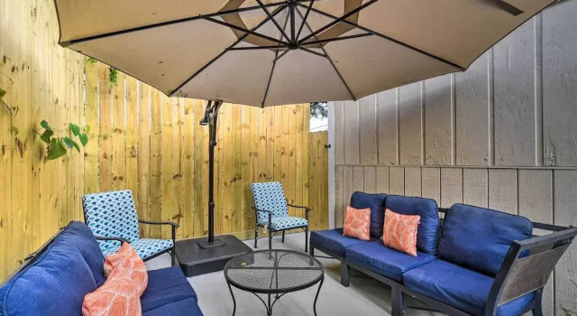 ~ 1 Mi to Pier & Beaches! Family Home in Galveston