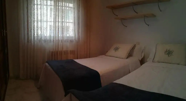 Апартаменты Apartamento en edificio nuevo, con piscina, vistas a la ría y al puerto, ESTANCIA MÍNIMA 14 noches, perfil familiar, no se admiten grupos de jovenes