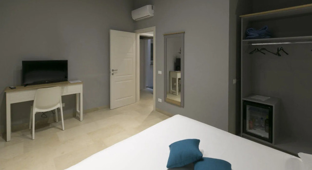 ZIBIBBO SUITES & ROOMS - Aparthotel in Centro Storico a Trapani