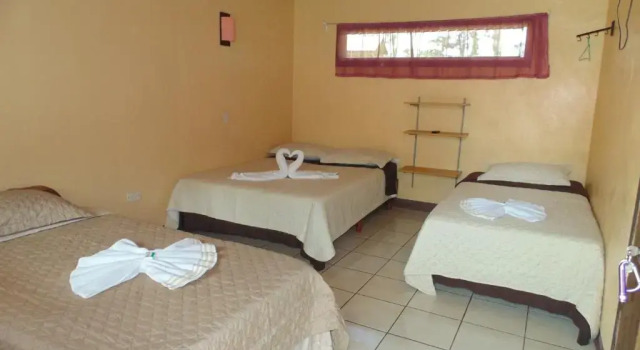 Cabinas Vista Miravalles, Забронировать Отель Отели Бихагуа с парковкой, Парковка