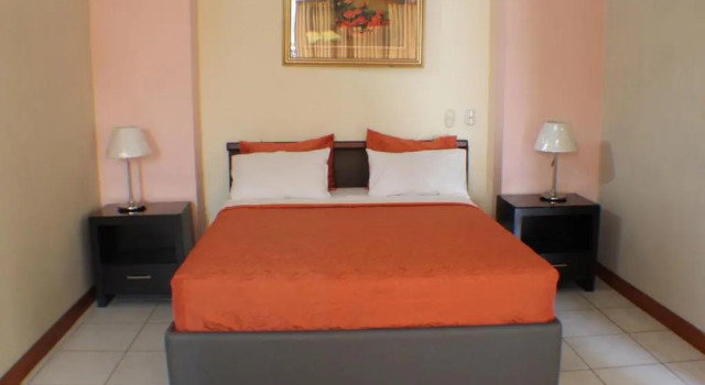Люкс Hotel Plaza Central