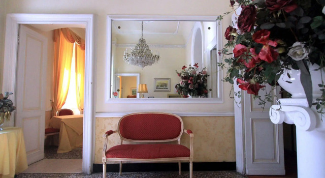 Ena Hotel