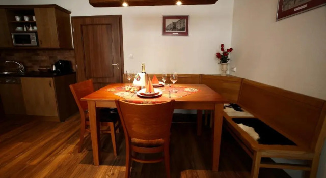 Апартаменты c 1 комнатой Apartments & Suites Žlutá Hruška