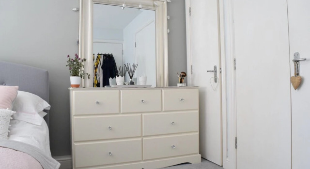 2 Bedroom Apartment Near Wimbledon, Varaa Huoneisto Asunnot kohteessa Merseyside, Huoneisto