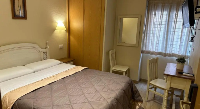 Номер Standard Toledo Plaza