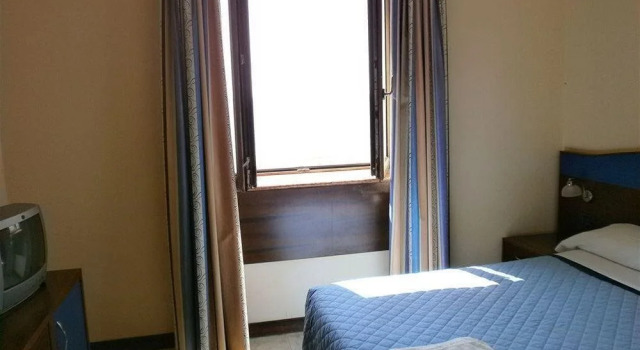 Hotel Riva Fiorita, Забронировать Отель Отели Минтурно 3 звезды, 3*