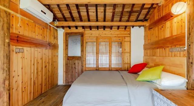 Двухместный номер Standard с видом на сад Xidi Kunlun International Hostel