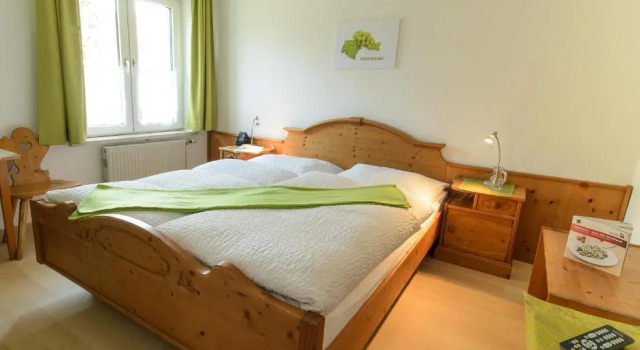 Wirtshausbrennerei Krenn, Réserver Hôtel Yspertal Waldviertel
