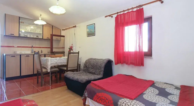Apartment 1665