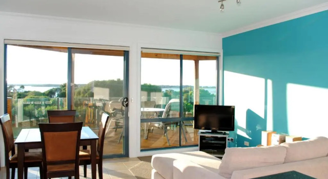 The Wave Oasis SC B&B, Prenota Bed & breakfast Mallacoota Gippsland