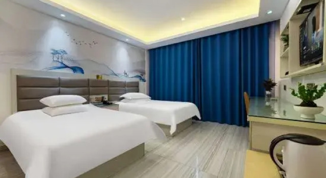 Люкс Xingcheng Business Hotel (Runfeng Plaza Store, Shangrao Wannian Pedestrian Street)