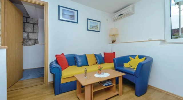 Awesome Home in Cavtat With Wifi and 1 Bedrooms, Забронировать Отель Отели Цавтат с парковкой, рядом с Пляж Цавтат, Парковка