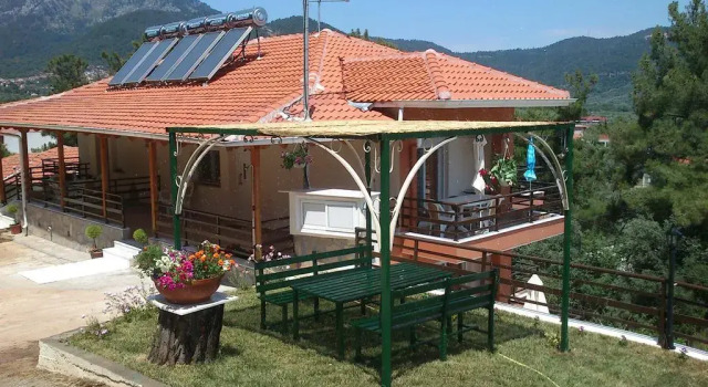 Panagiota Apartments, Book Apartment Chrisi Akti 