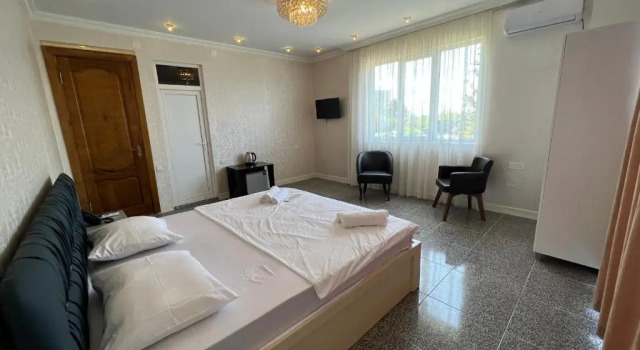 Hotel Carleone, Book Hotel Batumi 