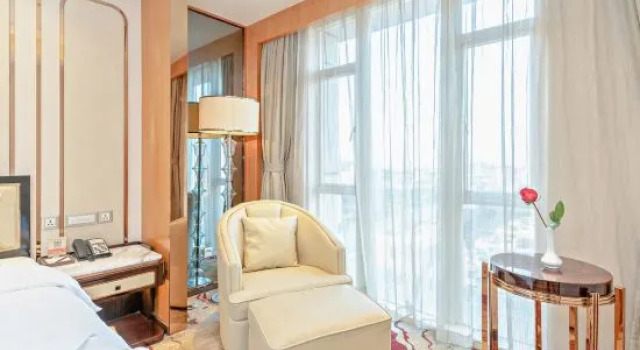 Люкс Business Guangzhou Manguo International Hotel