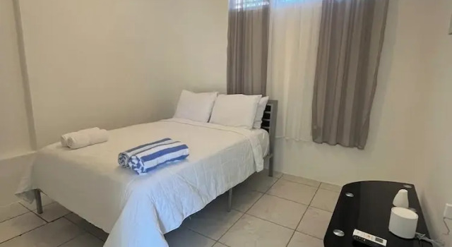 Surfer Steps Apartment, Rezervovat Apartmán Hotely v Aguadilla s parkováním, Parkování
