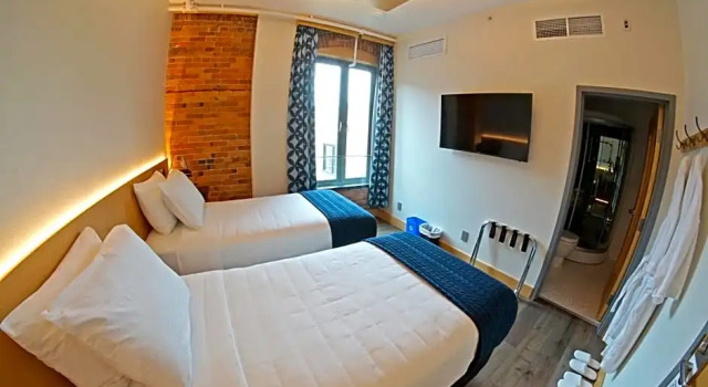 Номер Deluxe Savoy Hotel