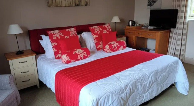 Номер Classic Buckley Farmhouse Bed and Breakfast