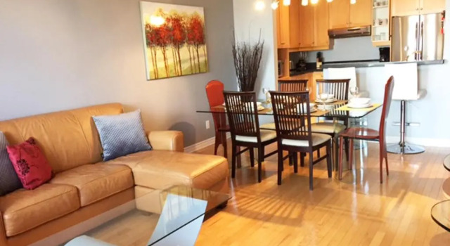 Люкс с видом на восход ApartHotelMontreal by Les Terrasses Saint Urbain 2225I2