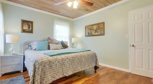 4 Mi to Jetty Park Beach! Family Home w/ Game Room, จอง บ้านพักตากอากาศ ชายฝั่ง Fort Pierce ฟลอริดา