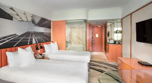 Двухместный номер Deluxe с видом на город The Park Lane Hong Kong, Autograph Collection