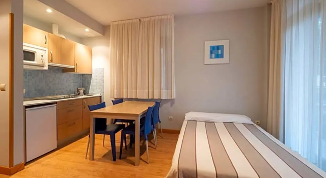 1 makuuhuone Huoneisto Apartamentos Posada La Robla