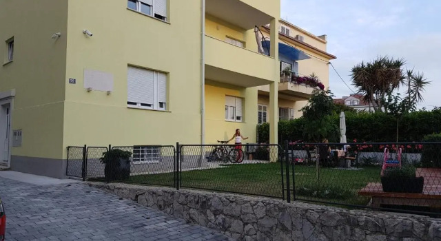 Апартаменты Standard Apartments Adriana Split
