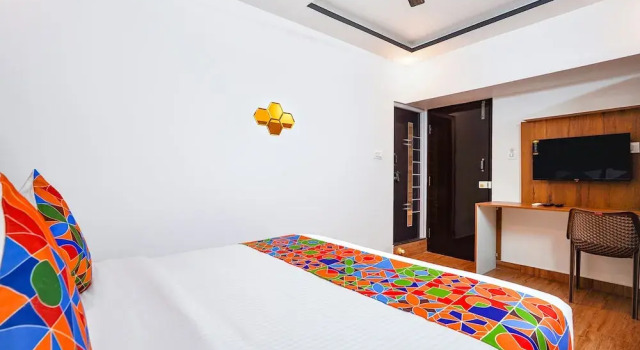 Номер Deluxe FabHotel Galaxy Heights - Nagavara