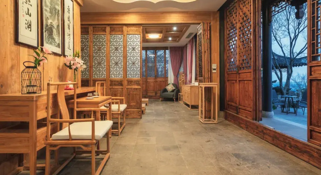 Suzhou Ancient House, Book Hotel Suzhou China