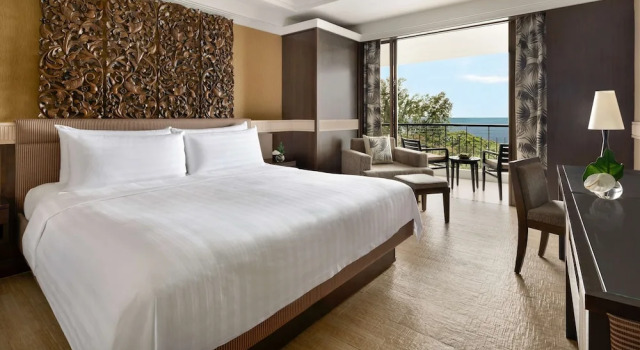 Двухместный номер Executive с балконом и с видом на море Shangri-La Golden Sands, Penang