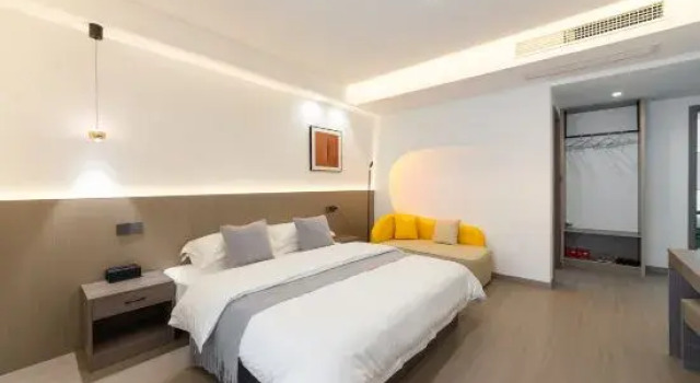 Семейный люкс с 3 комнатами с видом на море Huiguan·Living Seaview Smart Homestay