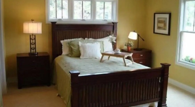 Двухместный коттедж с 5 комнатами Bluewater Vacation Rentals