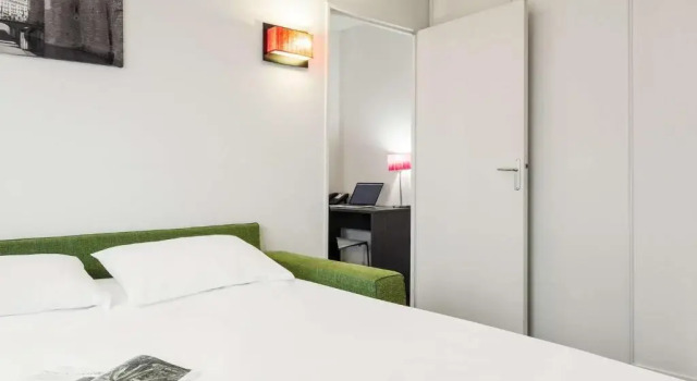 Апартаменты c 1 комнатой Aparthotel Adagio Access Nantes Viarme