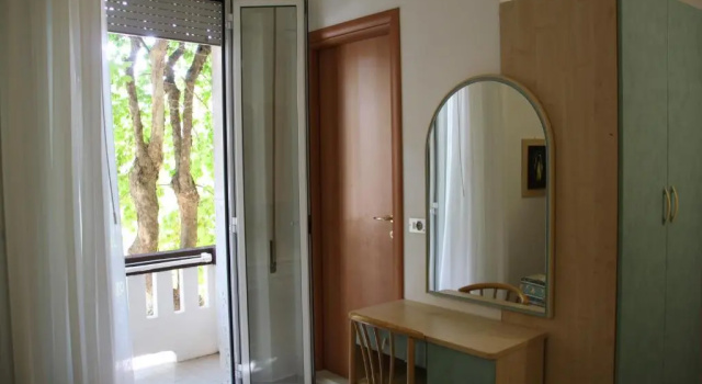 Трёхместный номер Standard Hotel Flora
