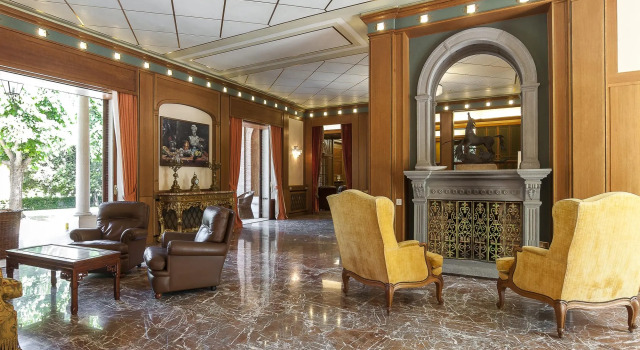 Near Rome Villa Pool Tennis Courts Perfect Family Reunion or Off-site Meeting, Book Villa Sommerhuse i Grottaferrata, Hytte