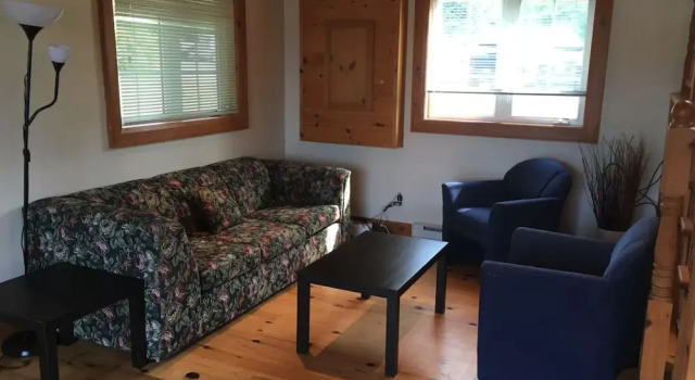 Lakefront Cottage Amazing View, Book Vacation Home Gravenhurst Muskoka