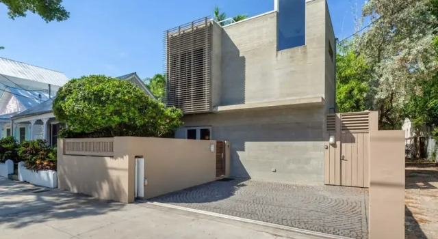 Contra House by Brightwild Luxury Home w Pool, Забронировать Дом для отпуска Виллы Ки-Уэст, рядом с Harry S Truman Little White House, Вилла