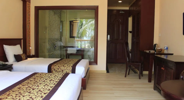 Номер Deluxe с балконом и с видом на сад Ca Ty Mui ne Beach Resort & Spa