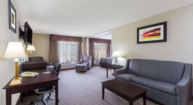 Двухместный люкс Wingate by Wyndham West Monroe