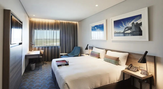 Номер Deluxe Rydges Sydney Airport Hotel