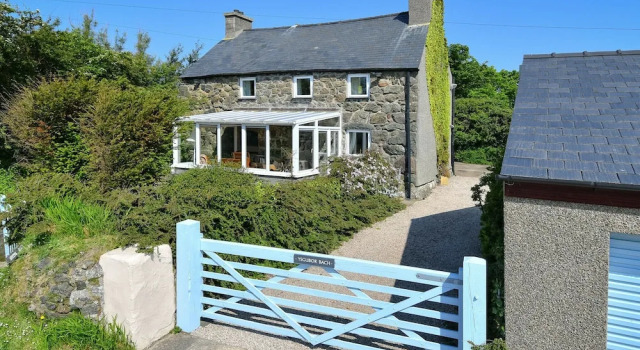 Charming holiday home in Aberdaron with Private Garden, Prenota Hotel Aberdaron 