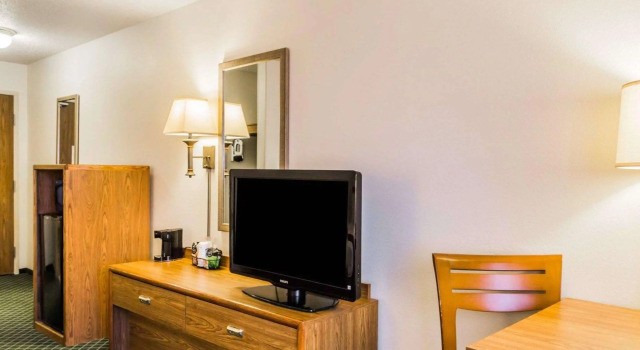 Четырёхместный номер Standard Quality Inn & Suites Golden - Denver West